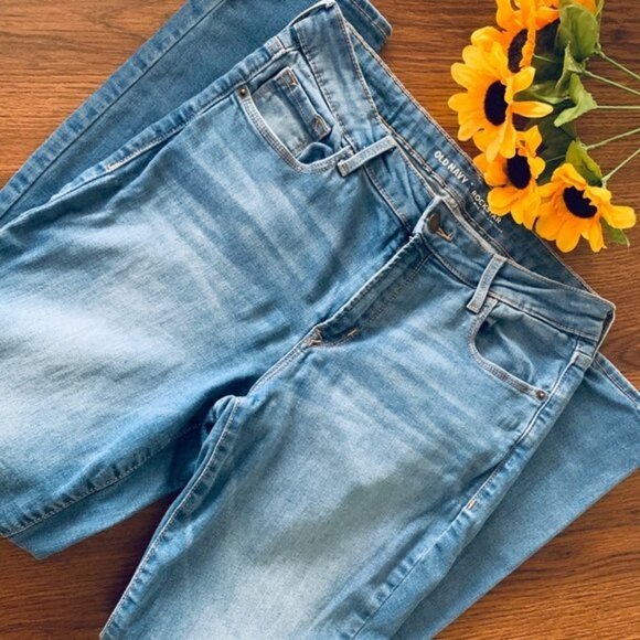 Old Navy Rockstar Mid-Rise‎ Size 10 Jeans - Picture 8 of 14